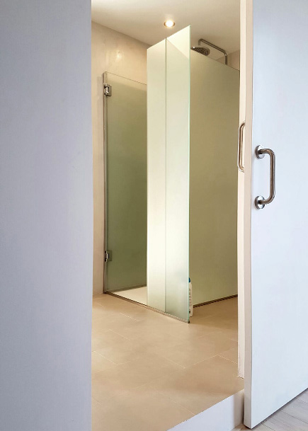 Projecte de reforma d'un habitatge existent entre mitgeres