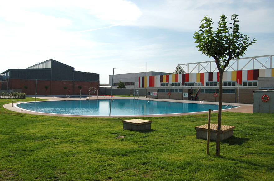 Vasos piscina, les seves instal·lacions i adequació de l’entorn
